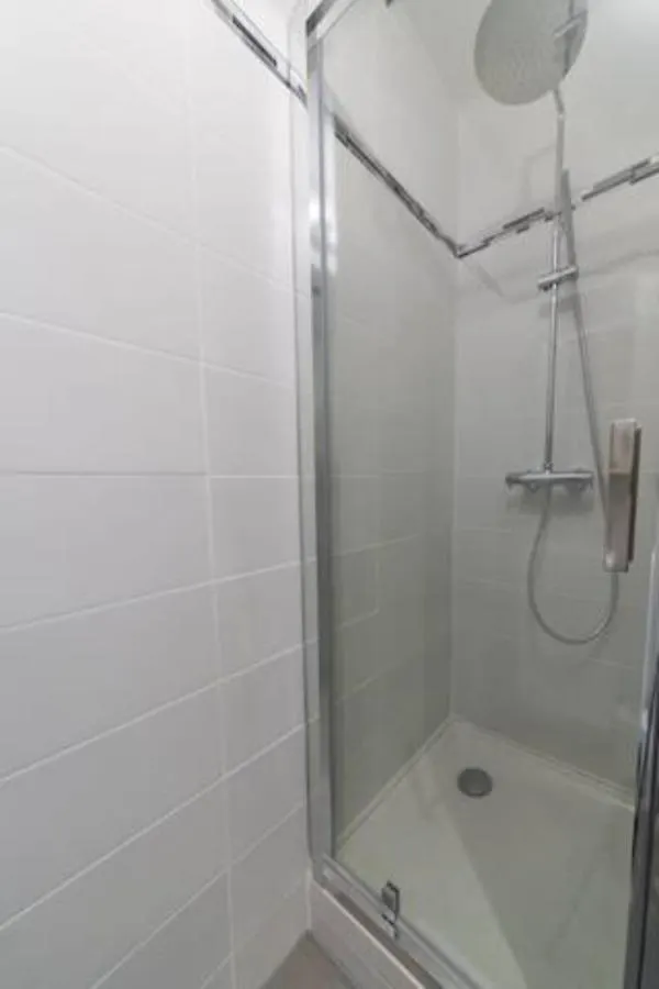 Appartement Lumineux Et Agreable - Proche Hyper Centre Avignon - Wifi Gratuit Frankrijk